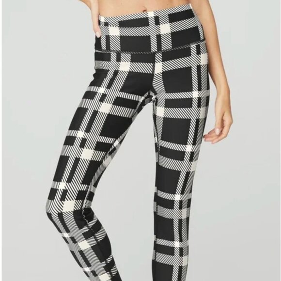 ALO YOGA Magnified Plaid Airlift Legging size XXS - Picture 2 of 9